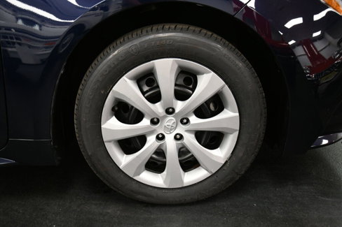 Certified 2023 Toyota Corolla LE image 9