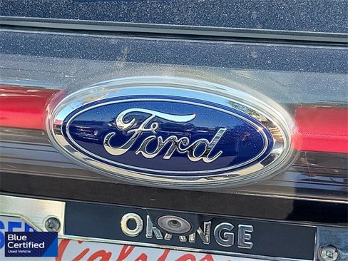 Certified 2017 Ford Edge SE image 27