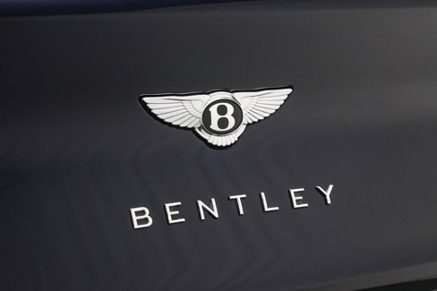 Used 2023 Bentley Bentayga image 24