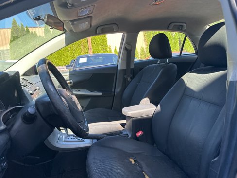 Used 2010 Toyota Corolla image 4