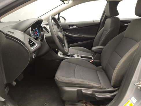 Used 2017 Chevrolet Cruze LS image 17