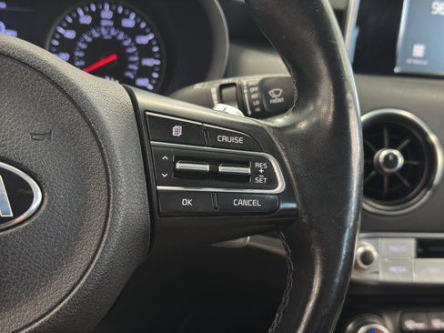 Used 2018 Kia Stinger image 19