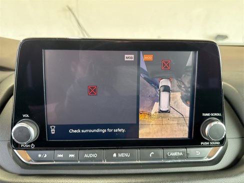 Used 2021 Nissan Rogue SV image 28