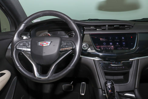 Used 2022 Cadillac XT6 Sport image 24