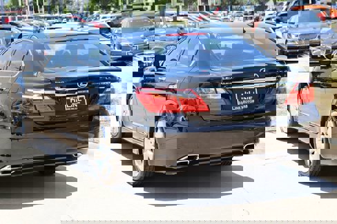 Used 2010 Lexus LS 460 image 7