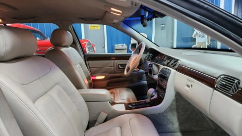 Used 1999 Cadillac De Ville Concours image 14