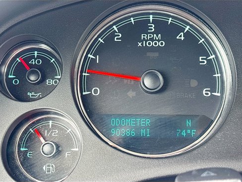 Used 2013 Chevrolet Avalanche LT w/ All-Star Edition image 12
