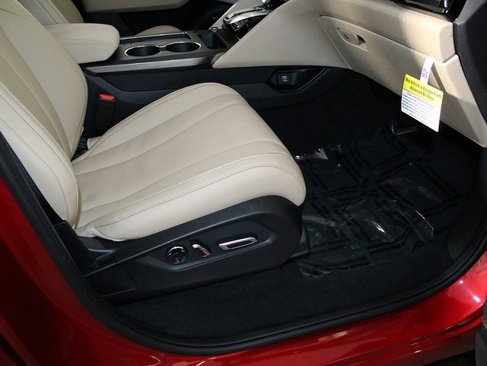 Used 2025 Acura MDX w/ Technology Package image 41