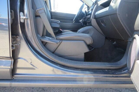 Used 2014 Jeep Compass Latitude w/ All Weather Capability Group image 19