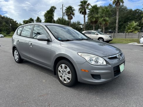 Used 2011 Hyundai Elantra GLS image 4