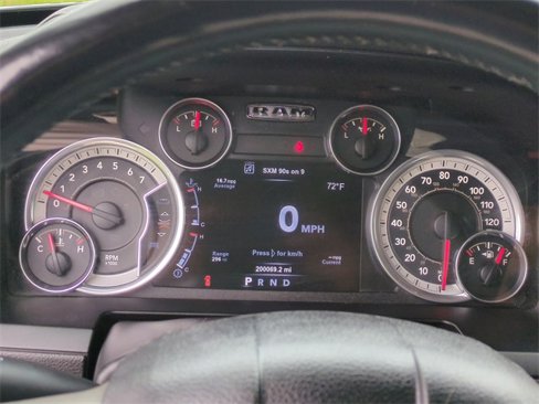 Used 2015 RAM 1500 Laramie w/ Convenience Group image 22