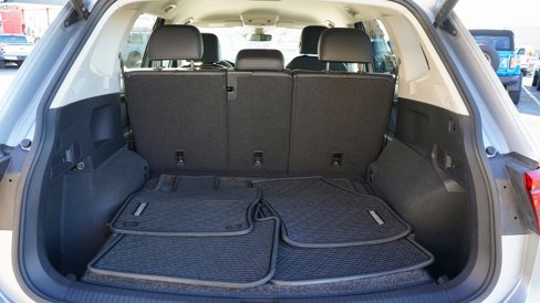 Used 2024 Volkswagen Tiguan SE image 24