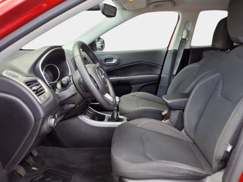 Used 2018 Jeep Compass Sport image 8