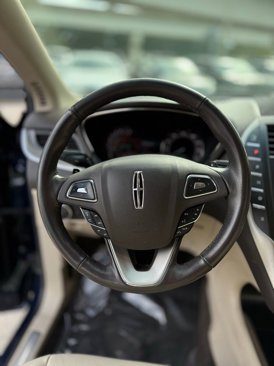 Used 2017 Lincoln MKC Premiere image 15