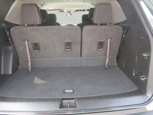 Used 2018 Chevrolet Traverse LT image 34