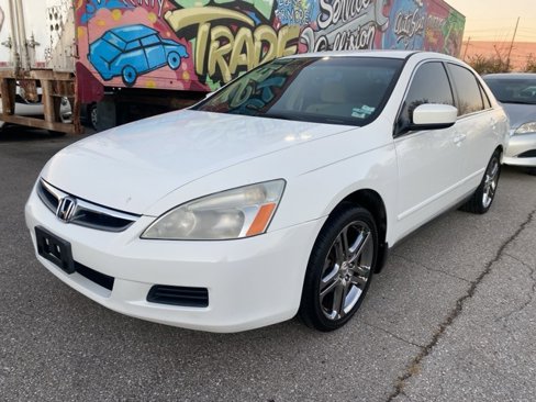 Used 2007 Honda Accord SE image 3