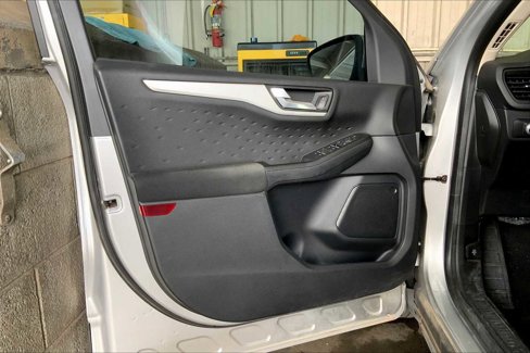 Certified 2020 Ford Escape SE image 20