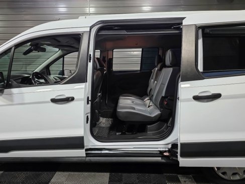 Used 2018 Ford Transit Connect XL image 16
