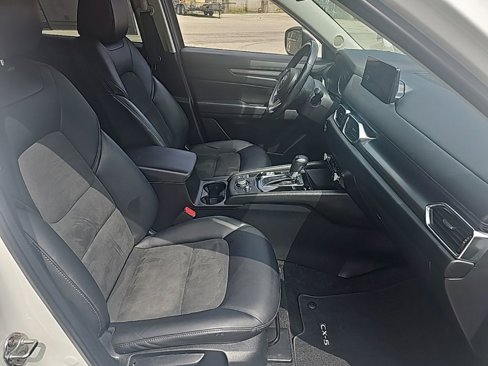 Used 2021 MAZDA CX-5 Touring image 12
