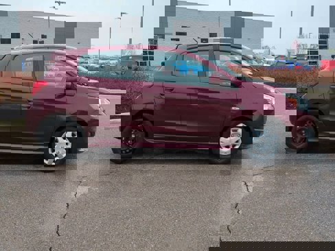 Used 2018 Mitsubishi Mirage ES image 9