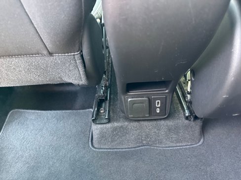 Used 2021 Chevrolet TrailBlazer LT w/ Sun and Liftgate Package image 34