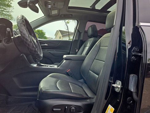 Used 2020 Chevrolet Equinox LT w/ Midnight Edition image 19