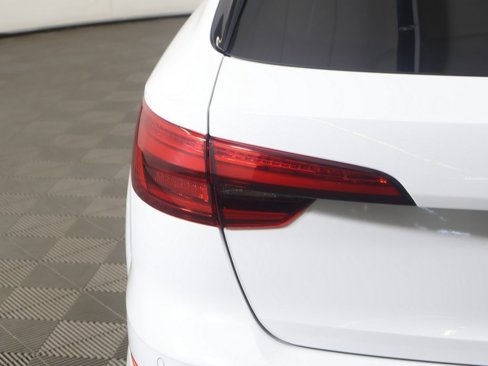 Used 2017 Audi A4 2.0T allroad Premium Plus w/ Technology Package image 15