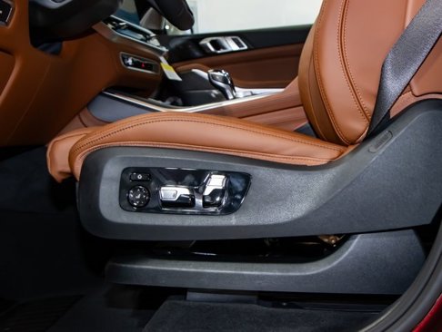 New 2026 BMW ALPINA XB7 image 15
