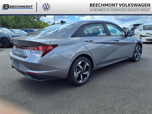 Used 2023 Hyundai Elantra SEL w/ Convenience Package image 7