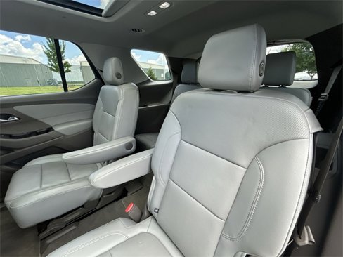 Used 2018 Chevrolet Traverse Premier w/ Driver Confidence II Package image 40