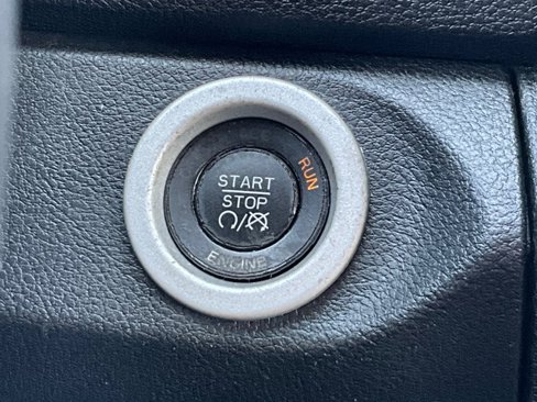Used 2013 RAM 1500 Laramie w/ Convenience Group image 26