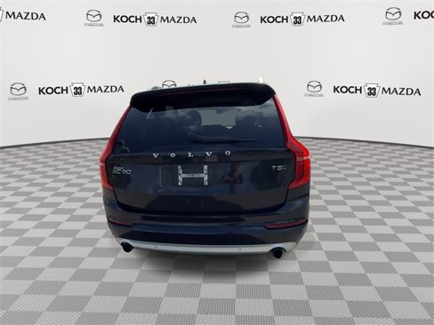 Used 2018 Volvo XC90 T5 Momentum w/ Convenience Package image 7