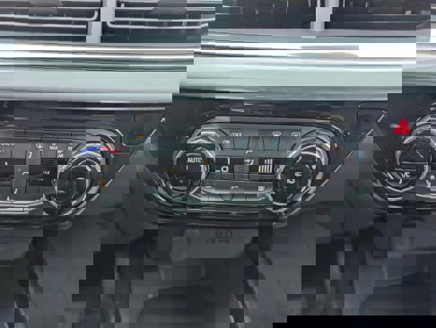 New 2025 Chevrolet Trax LT w/ LT Convenience Package image 24