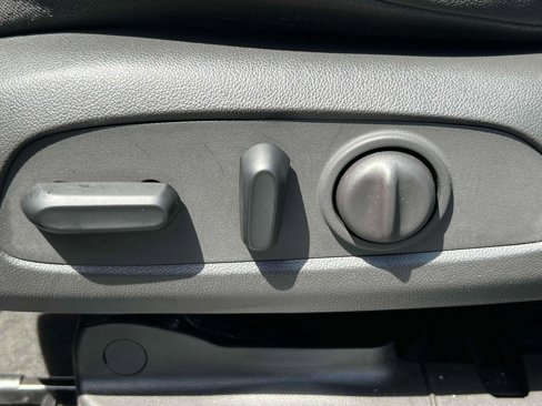 Used 2022 Buick Encore GX Essence w/ Experience Buick Package image 16