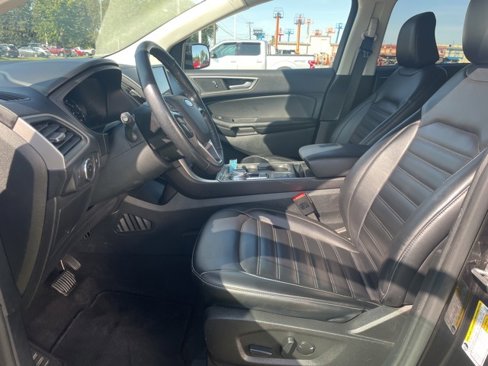 Used 2023 Ford Edge SEL image 8