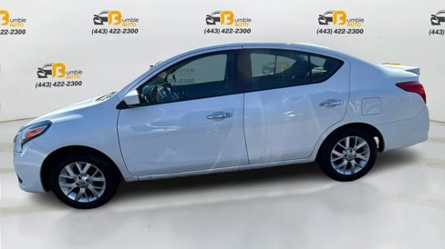 Used 2018 Nissan Versa SV image 8