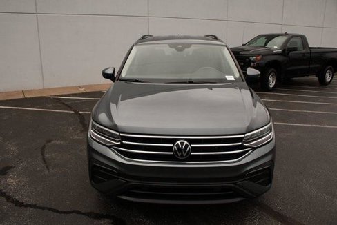 Used 2024 Volkswagen Tiguan S image 5
