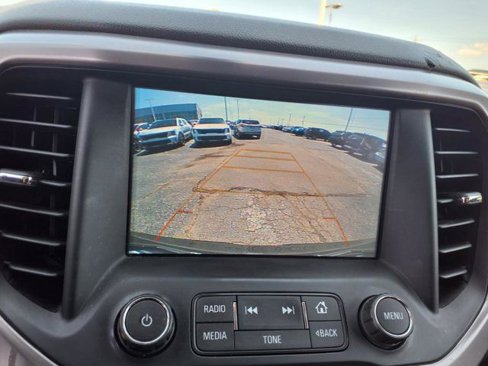 Used 2019 GMC Acadia SLT image 15