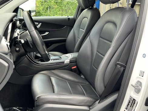 Certified 2021 Mercedes-Benz GLC 300 4MATIC image 11