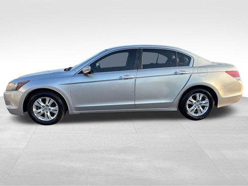 Used 2008 Honda Accord LX-P image 2