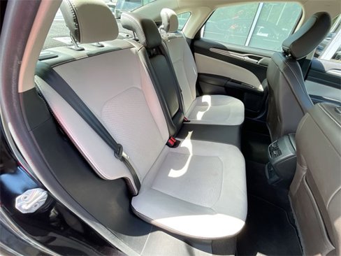 Used 2020 Ford Fusion SE w/ Equipment Group 151A image 26