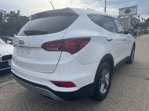 Used 2018 Hyundai Santa Fe Sport image 10
