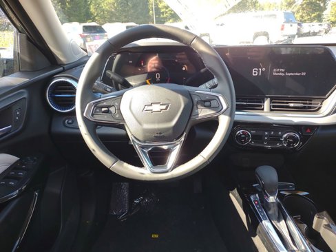 New 2026 Chevrolet Trax LT w/ LT Convenience Package image 19