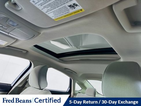 Used 2019 Ford Fusion SE image 4