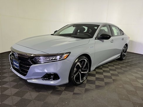 Used 2022 Honda Accord Sport image 4