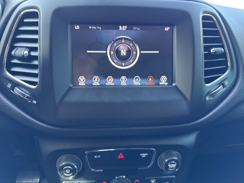 Certified 2018 Jeep Compass Latitude w/ Popular Equipment Group image 26