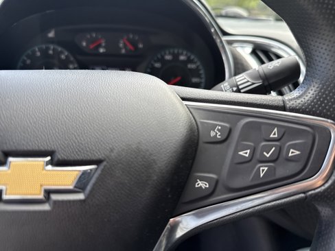 Used 2020 Chevrolet Malibu LT image 26