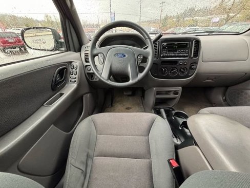 Used 2002 Ford Escape XLT image 14