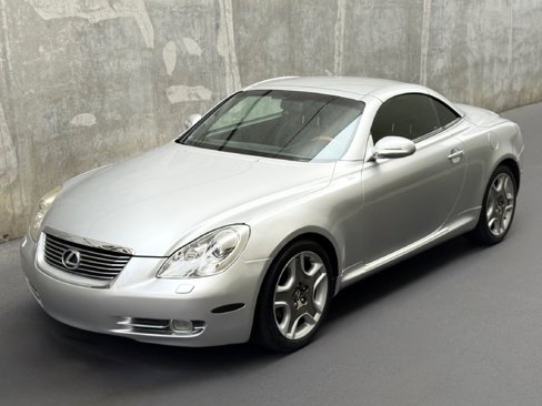 Used 2008 Lexus SC 430 Convertible image 3