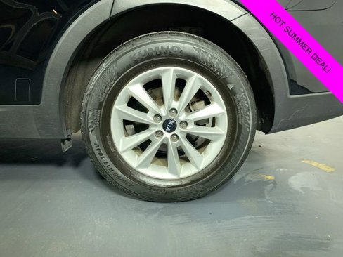 Used 2020 Kia Sorento LX image 6